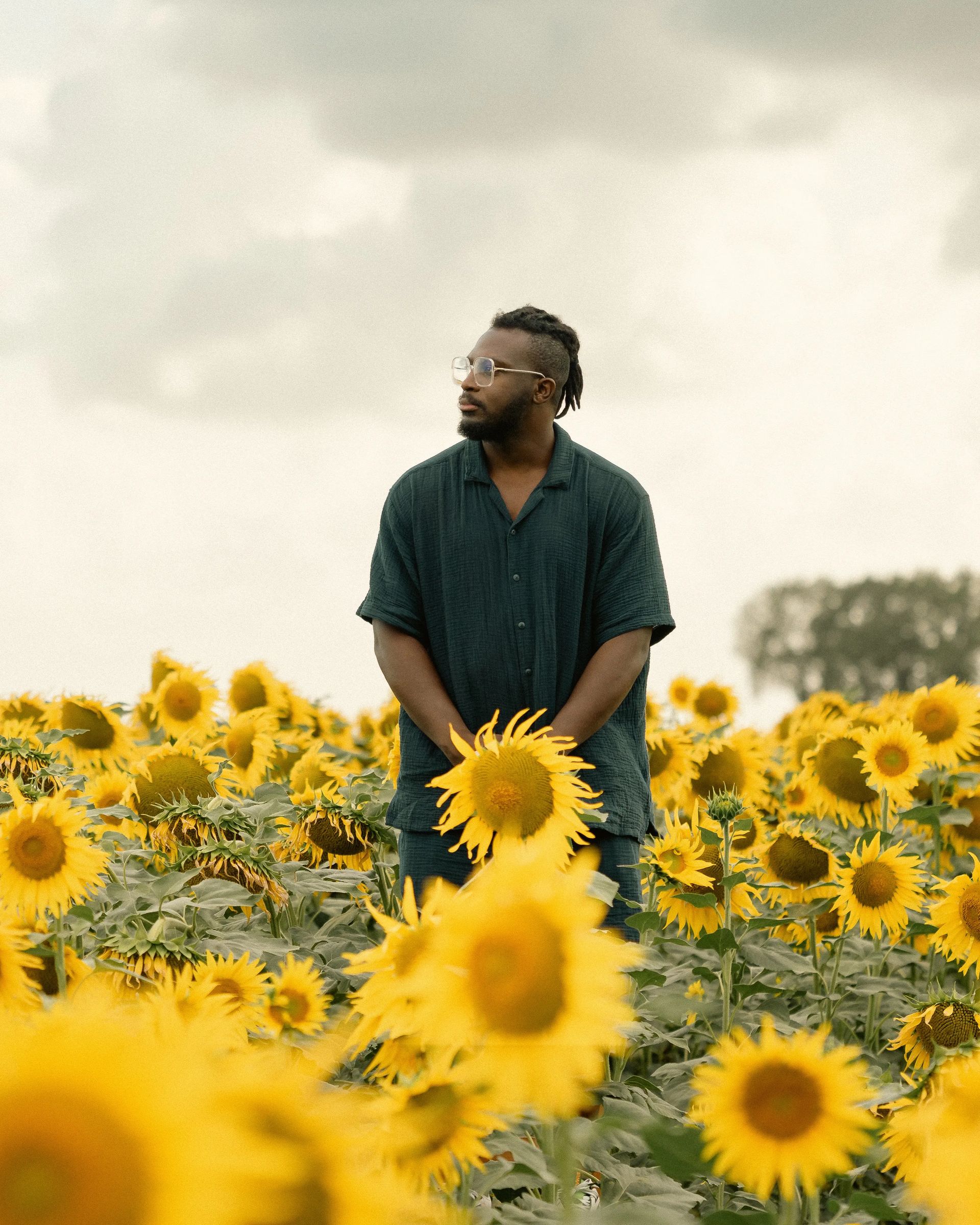 Image de la page d'accueil du site le finger james - photographe pro sur arles